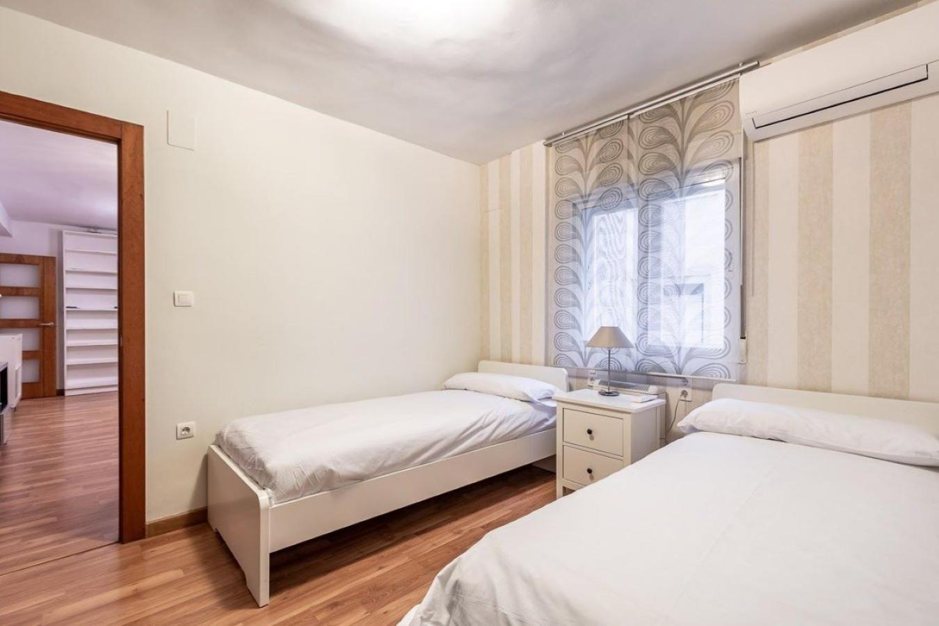 Tuguest Castaneda Apartment Granada Exterior photo